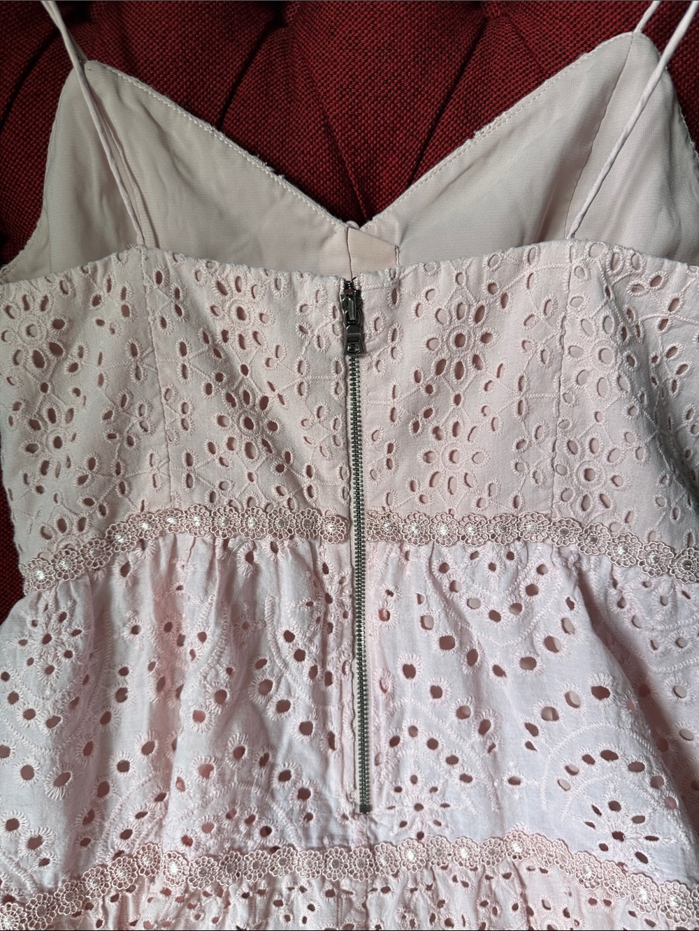 Alice + Olivia Blush Pink Eyelet Dress Size 4 - Picture 8 of 8